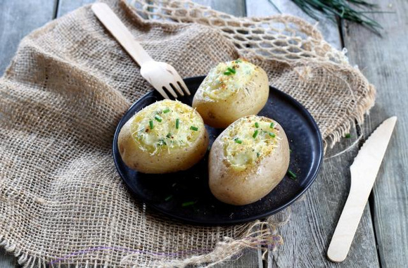 Pommes de terre farcies. Silvia Santucci