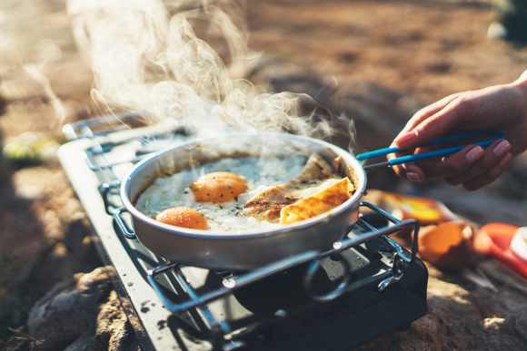 Nos recettes et astuces pour cuisiner facilement quand on fait du camping !
