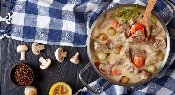 Cuisine de bistrot : 5 recettes incontournables à refaire chez soi