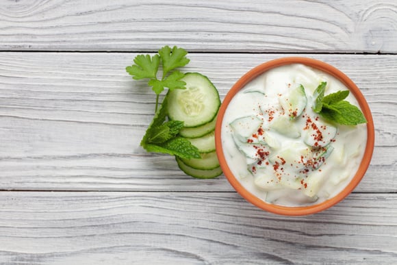 “Frais, exotique” : cette variante du tzatziki va assurément faire sensation lors de vos prochains apéros