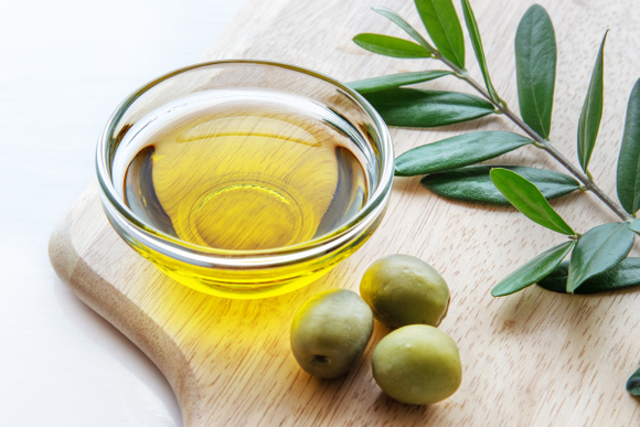 Huile d’olive : l’UFC-Que Choisir alerte sur la piètre qualité que l’on retrouve dans de nombreuses bouteilles…