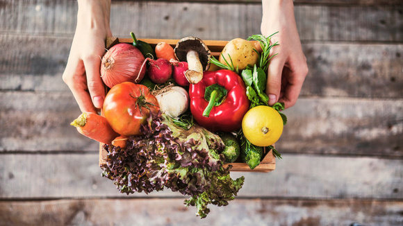 Fruits et légumes abîmés : des idées pour les cuisiner. Adobestock