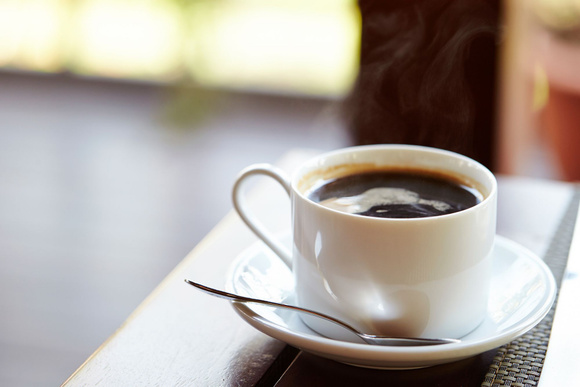 À quelle heure boire le premier café de la journée ?