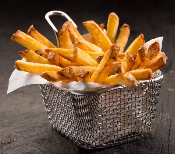 Vous ne jetterez plus jamais vos restes de frites grâce à ces 4 recettes réconfortantes