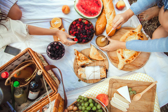“On a toujours un risque de Salmonelle” : voici les aliments à ne pas amener en pique-nique cet été !