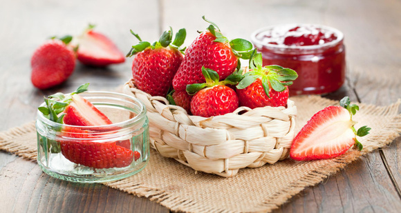 Vos fraises sont un peu abîmées ? Transformez-les en un fondant irrésistible pour le goûter