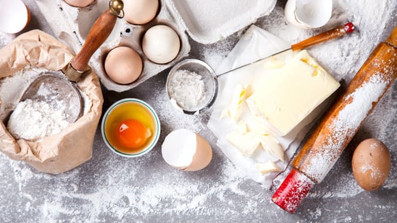 Ces ingrédients qui remplacent les œufs, la farine, le beurre et le sucre dans vos recettes