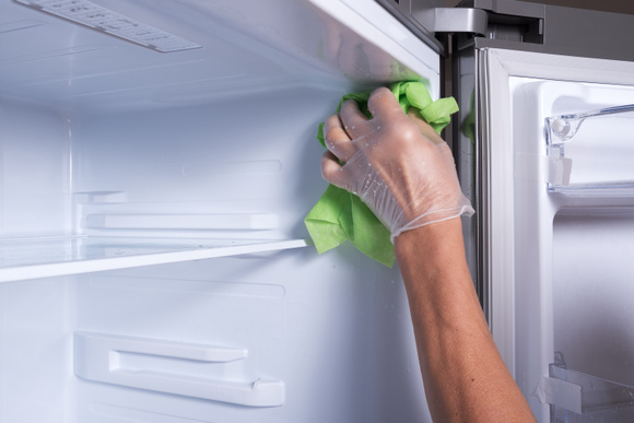 On parie que vous entretenez mal votre frigo :  voici les règles d’or que vous devez respecter