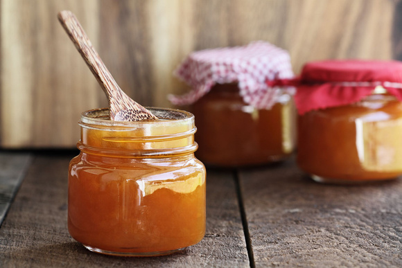 “Je garde les peaux pour faire un chutney” : Laurent Mariotte dévoile sa recette pour ne rien gâcher du melon, idéale avec une viande blanche ou du poisson !