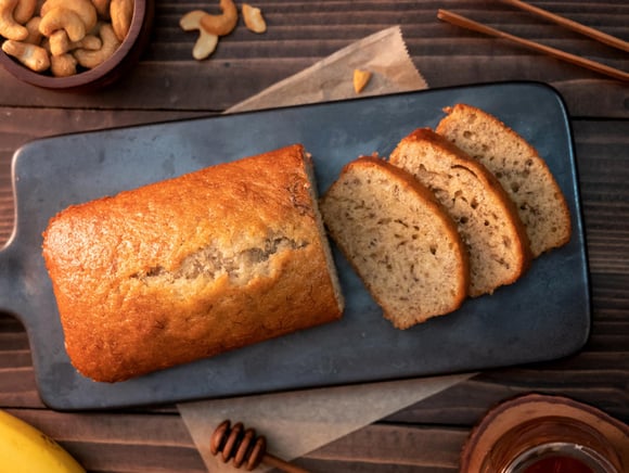 Une diététicienne dévoile sa recette de cake de petit-déjeuner aussi simple qu’un gâteau au yaourt