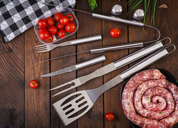 “Ça, c’est mortel” : l’accessoire à bannir absolument de vos barbecues d’après un Meilleur Ouvrier de France !