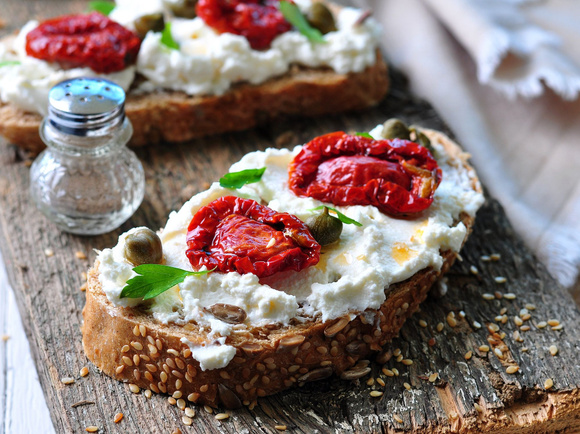 Tiktok Food : Le ricotta toast, la tendance qui détrône l'avocado toast !