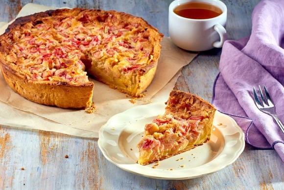 Vive la rhubarbe : 10 tartes et gâteaux à tester absolument