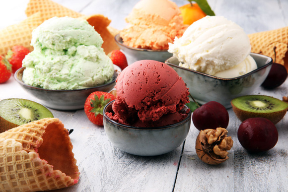 Comment reconnaître si un pot de glace a été recongelé ?