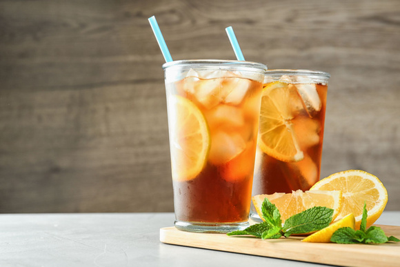 Comment bien s’hydrater pendant la journée ? Voici les alternatives à connaître - Adobestock 
