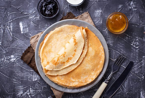 Pâte à crêpes sans grumeaux : l'astuce infaillible de Philippe Etchebest pour la Chandeleur