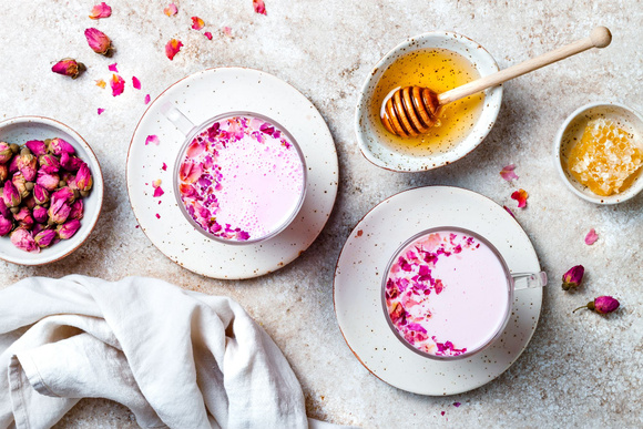 Moon Milk : on a trouvé la boisson qu’il vous faut pour un sommeil de qualité !