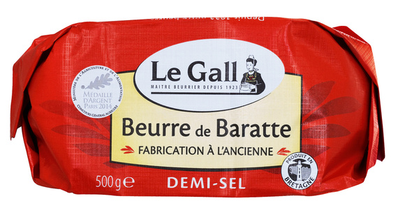 Comment est fabriqué le véritable beurre de baratte ?
