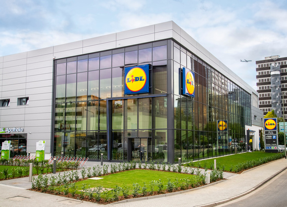 1 840 m² sur 3 étages : le plus grand Lidl du monde vient d'ouvrir dans cette ville française