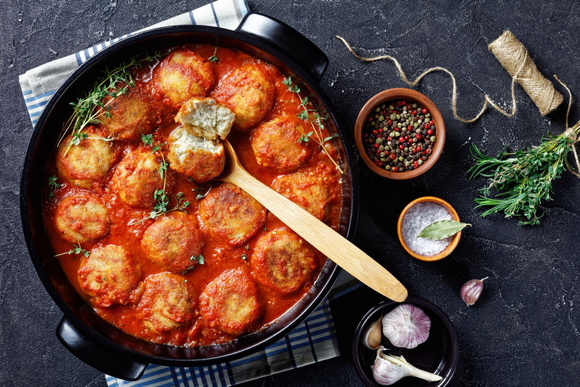 Boulettes de poisson blanc Adobe Stock
 