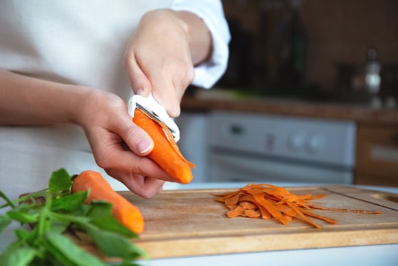 Comment cuisiner les épluchures ? - Adobestock 