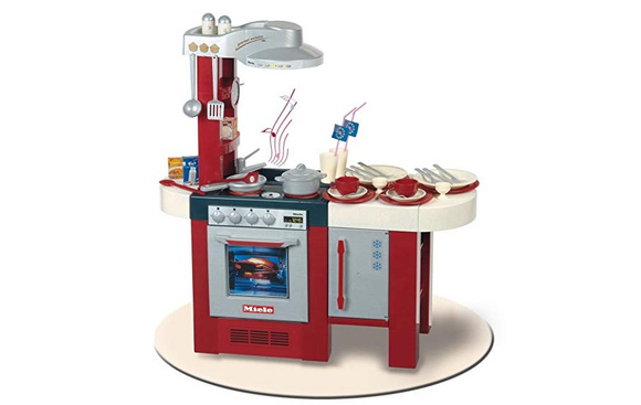 10 idées de cadeaux pour les enfants qui aiment la cuisine