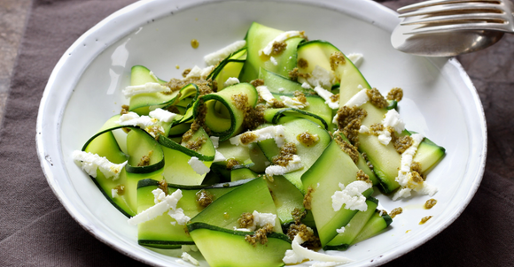 Nos 10 meilleures recettes de salades avec des courgettes