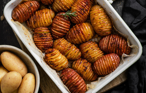 Comment faire des pommes de terre hasselback, LA bonne idée d’accompagnement pour le repas de Noël ?