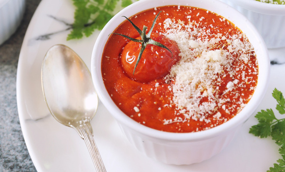 Vous avez une brique de gaspacho ? Transformez-la en flan à la tomate en un clin d'œil