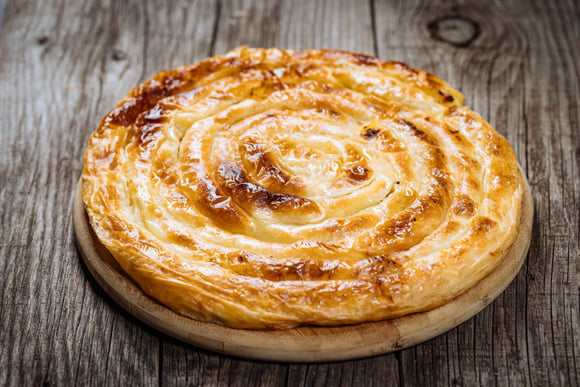 “Il faut toujours enlever le coeur” : Cyril Lignac partage sa recette de tarte aux endives et ses astuces pour qu’elles ne soient pas amères