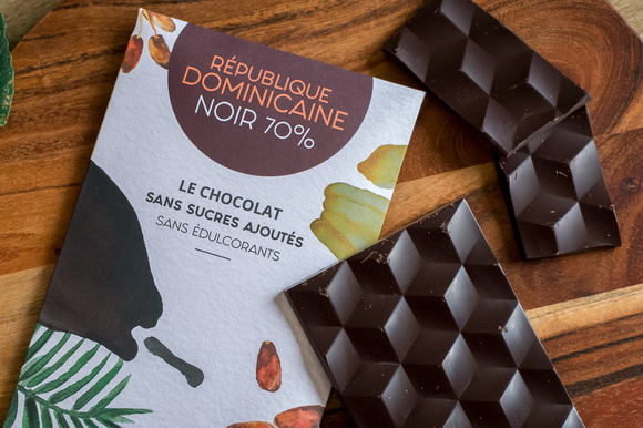 Une tablette de chocolat sans sucres ? C'est possible et on a goûté !