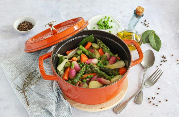 Cocotte de légumes primeurs. Silvia Santucci