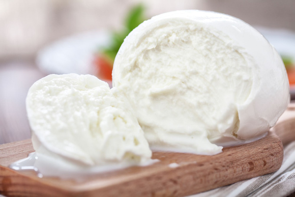 Vous faites forcément cette erreur avant de consommer votre mozza