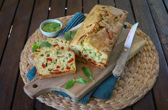 Cake poivron, pesto, courgette. Silvia santucci
