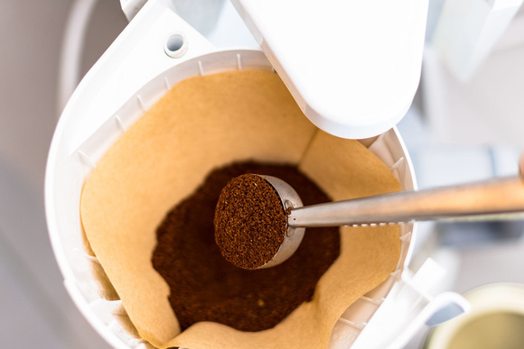 Faut-il garder son café moulu au frigo ?