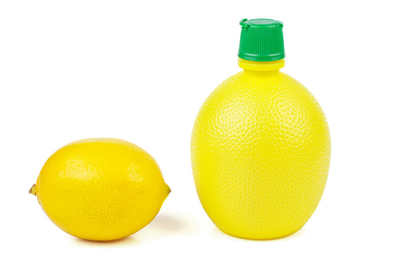Moutarde, sauce soja, jus de citron : combien de temps peut-on les garder au frigo sans risques ?