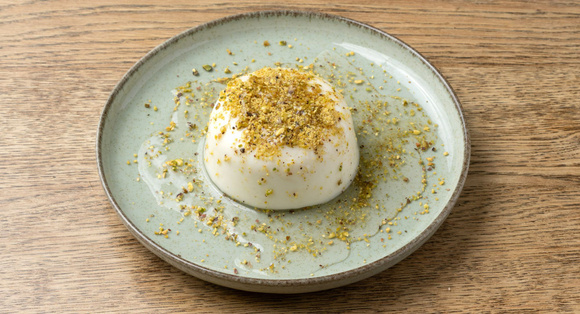 Connaissez-vous le Mouhalabia, ce flan libanais à la fleur d’oranger très facile et rapide à réaliser ?