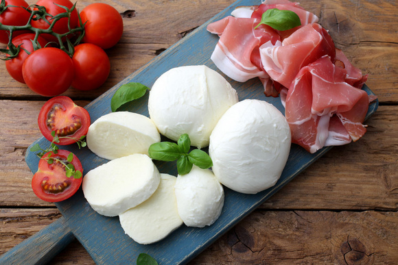 Pour faire des économies, faites vous-même votre mozzarella : c’est facile et rapide