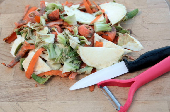 Qu'est-ce qu'il ne faut pas jeter dans un bac à compost ? Adobestock
