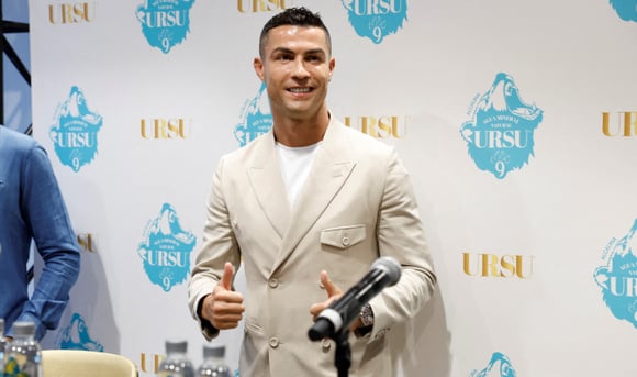Cristiano Ronaldo : sa marque d’eau minérale accusée de promotion mensongère !