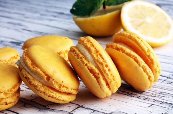 20 idées de recettes de macarons originales pour votre dessert de Noël