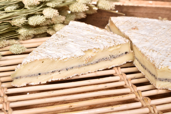 Repas de Noël : cette simple idée va bluffer vos invités au moment du fromage !