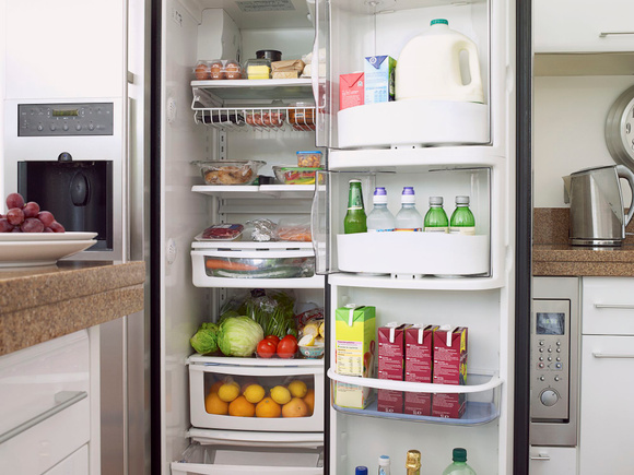 Ne mettez plus le lait dans la porte du réfrigérateur