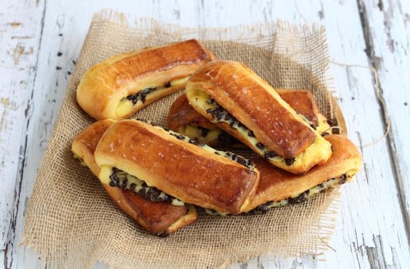 Brioche suisse aux pépites de chocolat. Silvia Santucci