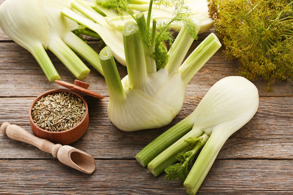 Adobestock - Le fenouil soigne les troubles intestinaux