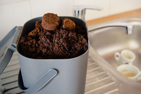 Ne jetez plus votre marc de café. Adobestock