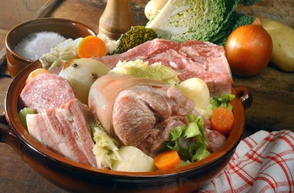 Potée au chou. Adobestock