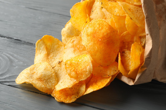 Rappel produit : ces chips de pomme de terre vendues partout en France sont contaminées par des corps étrangers !