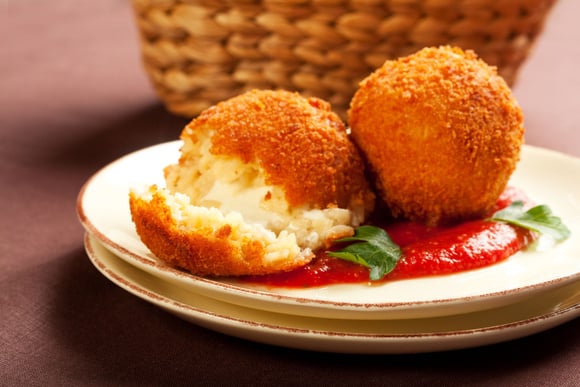 “Gourmands et filants” : Simone Zanoni dévoile sa recette et son secret pour des arancini parfaits !