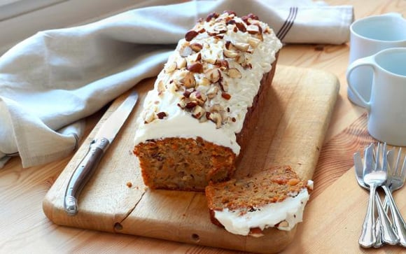 Voici 15 recettes de cake sucrés faciles et rapides à faire !
